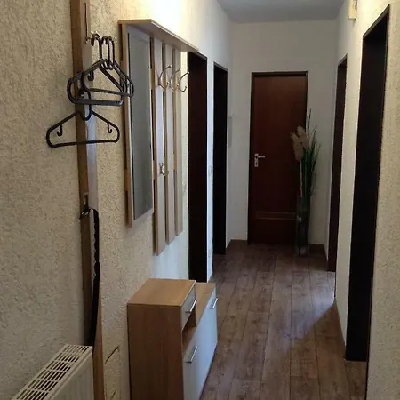 Ferienzimmer Vulkania 道恩