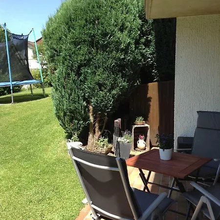 Ferienzimmer Vulkania 道恩